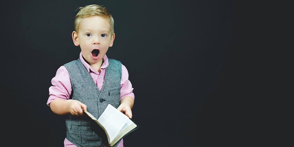 I migliori libri per ragazzi bambino con libro