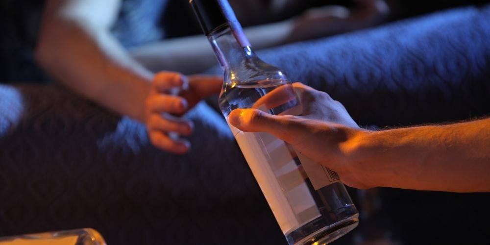 consecuencias-de-beber-alcohol-en-adolescentes