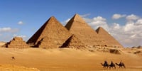 Pyramides égyptiennes