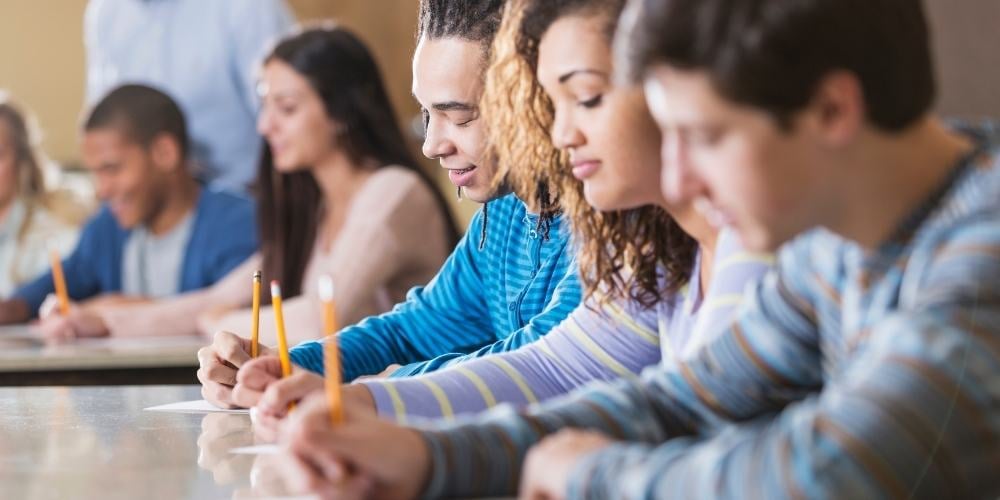 examen-de-selectividad-alumnos