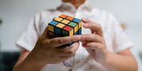 jugar-al-cubo-de-rubik
