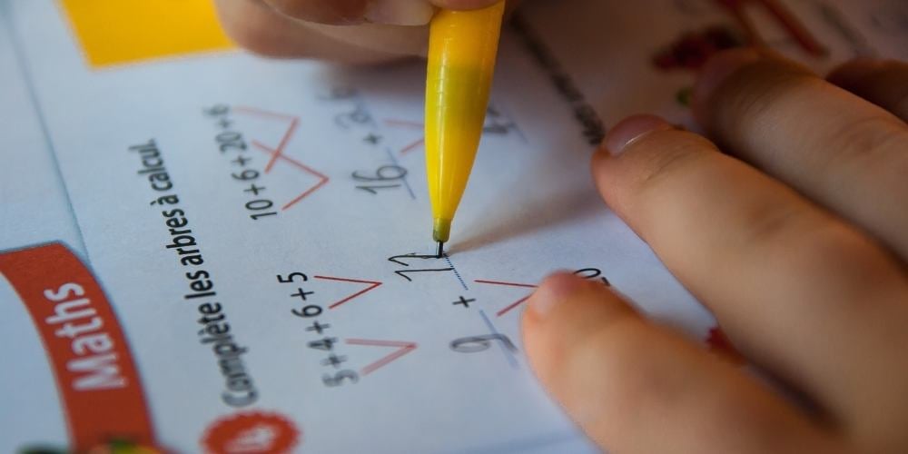 math-exam-kids (2)
