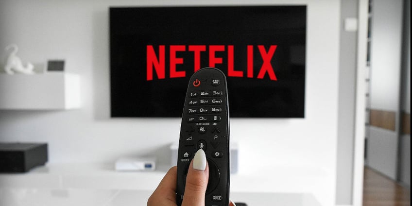 netflix-Squid-Games-wallpaper