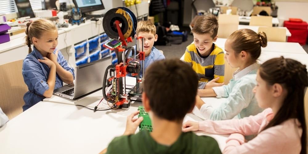 robots-en-las-escuelas-futuro-estudiantes
