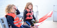 como-evitar-mareos-ninos-barco