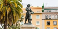 top-artistas-espanoles-estatua-velazquez