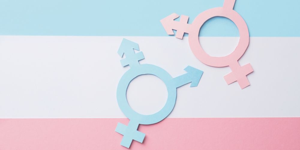 bandera-trans-menores-trans-ayuda