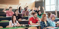 estudiantes-universitarios-clase-de-universidad