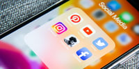 Ragazzi sui social