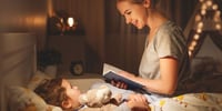 come-preparare-i-bambini-a-una-serata-da-soli-con-la-babysitter