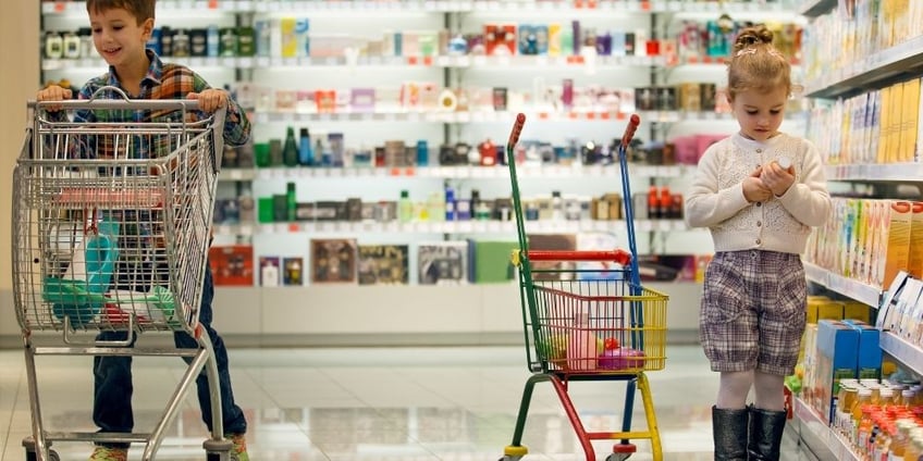 Come intrattenere i bambini al supermercato