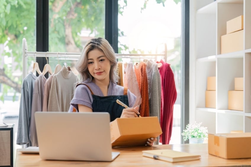 teacher selling merchandise online as a side job for summer