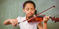 girl playing violin