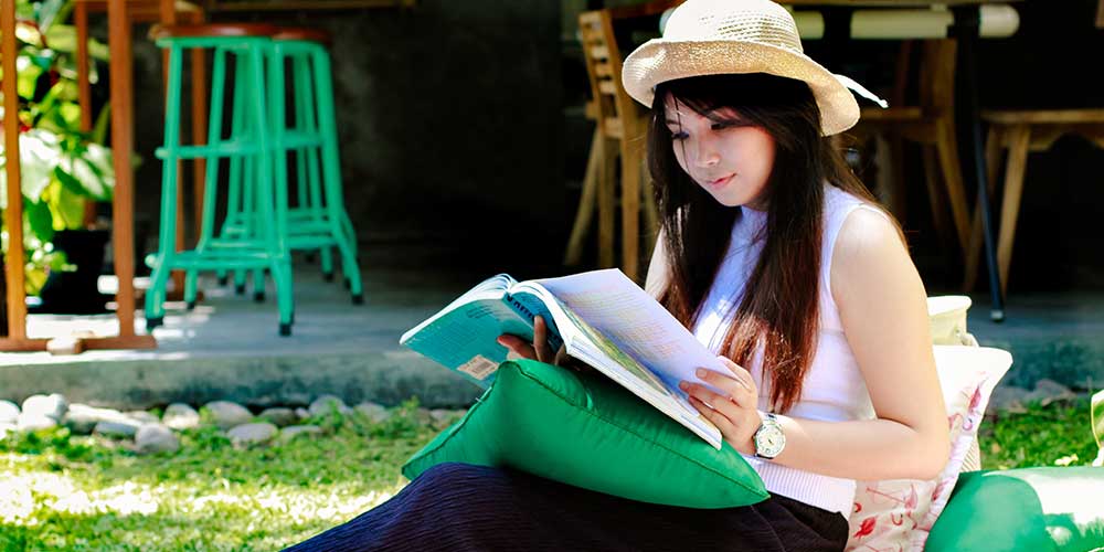 i-migliori-libri-da-leggere-sotto-l-ombrellone