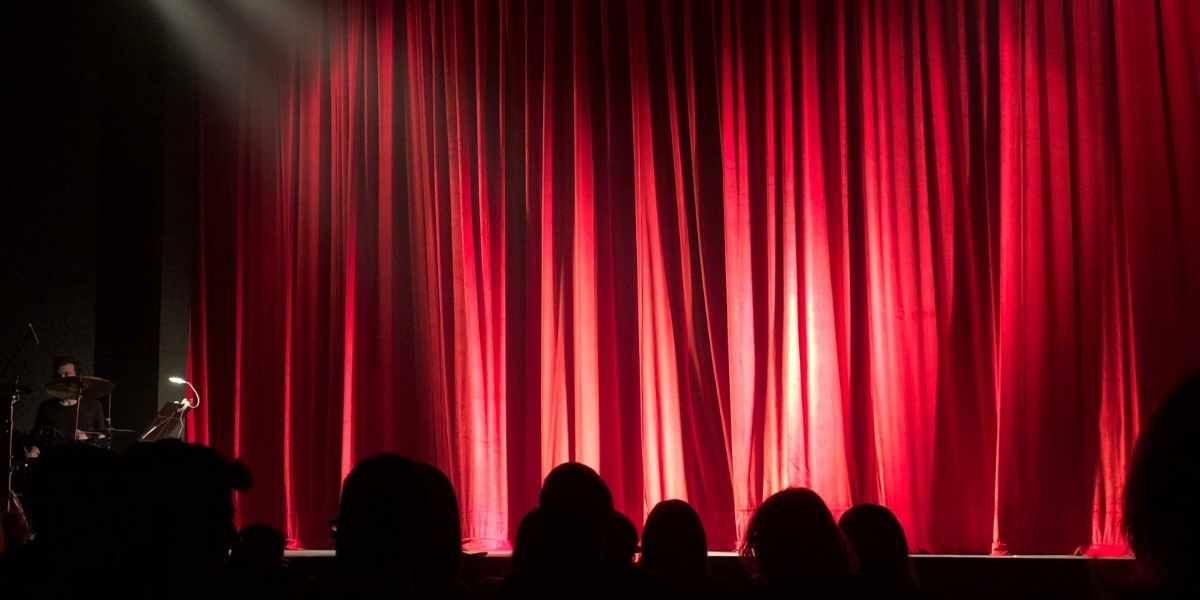 Avantages d'aller au théâtre