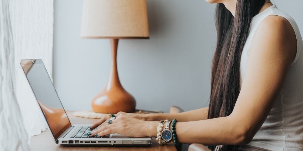 come-scrivere-una-mail-ad-un-professore-e-fare-buona-impressione