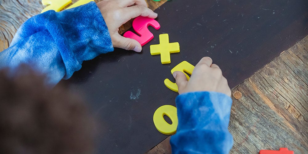 kid learning times tables