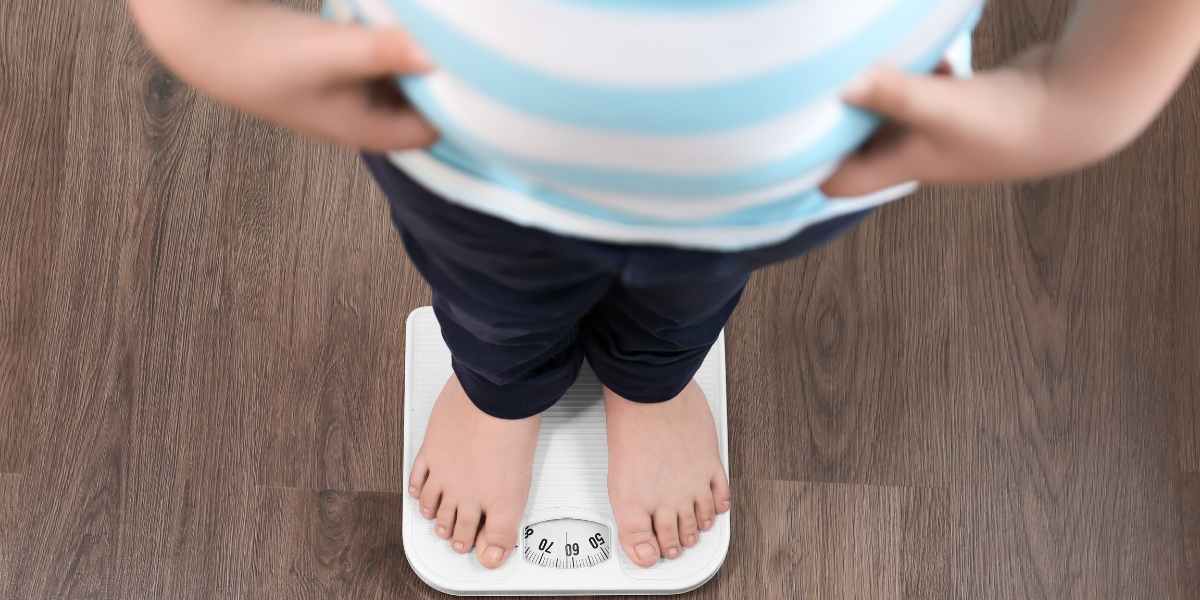 Aider un enfant avec des problèmes de poids